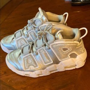 Women’s Nike More Uptempo (Loud and Clear)
